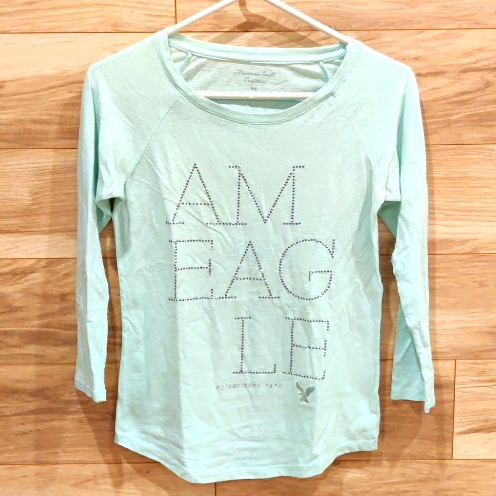 A&E shirt M